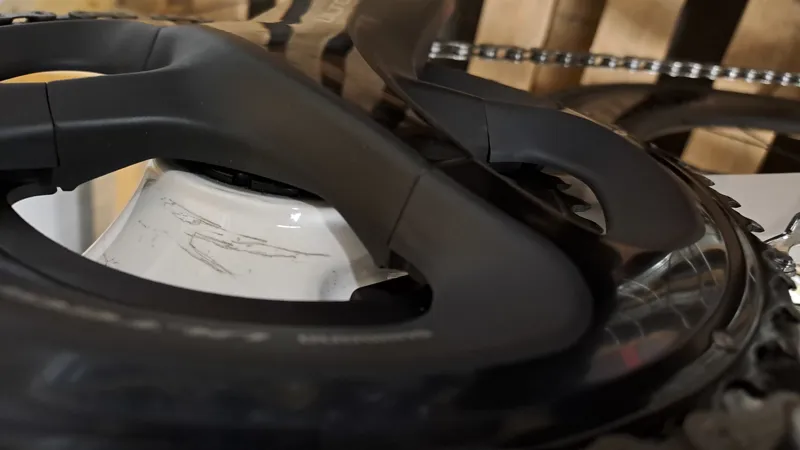 EX DISPLAY Trek Madone SL 6 Carbon Road Bike 56 2022 in White-3